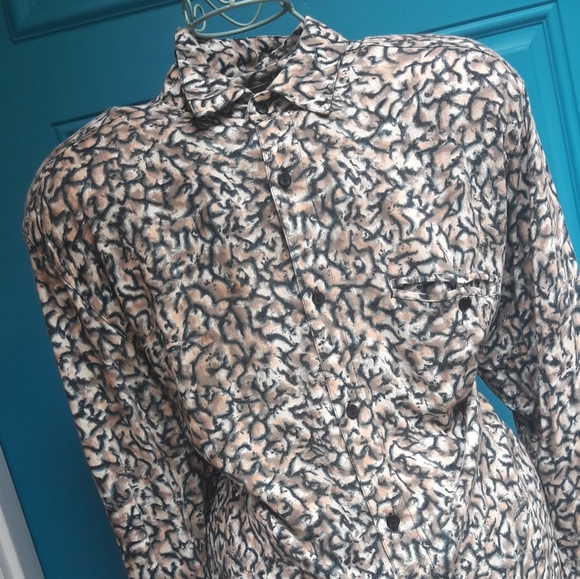 Vintage Shirt Wild Print Fabric Rayon Shoulder Pad - Picture 2 of 16